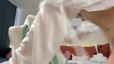 Zoey Lane online show from May 22, 2026, 3:24 am