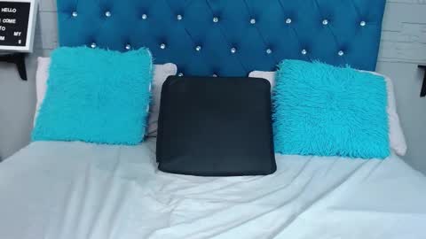 Snapshot of zolanibaker chatting on February 4, 2026, 5:08 pm Zolani Baker online show from February 4, 2026, 5:08 pm