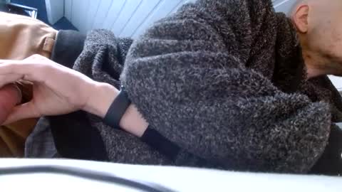 Snapshot of zolexthomas chatting on December 6, 2024, 1:22 pm zolexthomas online show from December 6, 2024, 1:22 pm