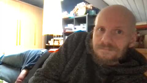 zolexthomas online show from November 25, 2025, 12:16 pm