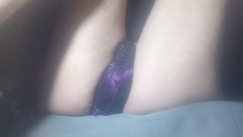 Snapshot of zolopak69 chatting on February 19, 2026, 7:48 am zolopak69 online show from February 19, 2026, 7:48 am