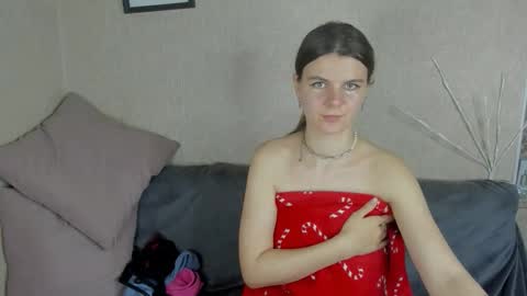 Snapshot of zorianaa_ chatting on February 3, 2026, 2:53 am Zoriana online show from February 3, 2026, 2:53 am