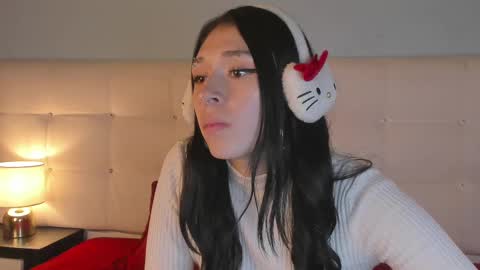 cintya kors online show from March 5, 2025, 2:25 am