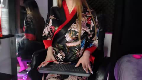 Snapshot of zpzphot chatting on November 20, 2025, 7:02 pm zpzphot online show from November 20, 2025, 7:02 pm