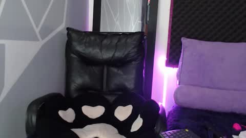 Snapshot of zpzphot chatting on December 1, 2025, 10:59 pm zpzphot online show from December 1, 2025, 10:59 pm