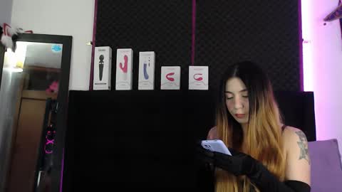 Snapshot of zpzphot chatting on December 14, 2025, 9:19 pm zpzphot online show from December 14, 2025, 9:19 pm