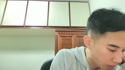 Z online show from December 28, 2024, 3:37 pm