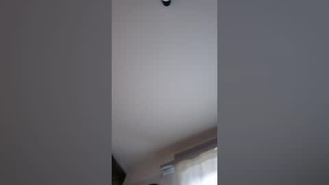 Snapshot of zuerich_geil chatting on July 15, 2026, 8:41 am Zuerich geil online show from July 15, 2026, 8:41 am