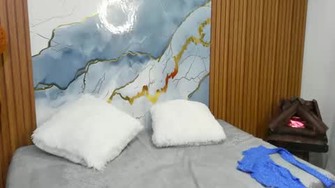 Snapshot of zulemapiel chatting on May 6, 2026, 10:59 pm zulemapiel online show from May 6, 2026, 10:59 pm