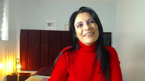 Snapshot of zuzana21 chatting on December 5, 2024, 6:11 pm Zuzana21 online show from December 5, 2024, 6:11 pm