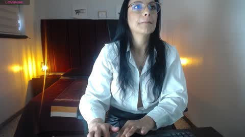 Snapshot of zuzana21 chatting on January 30, 2025, 1:10 pm Zuzana21 online show from January 30, 2025, 1:10 pm