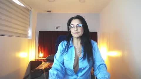 Snapshot of zuzana21 chatting on February 12, 2025, 3:49 pm Zuzana21 online show from February 12, 2025, 3:49 pm