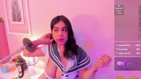 ZYLE online show from September 28, 2025, 11:48 am