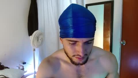 Snapshot of zyon_benet1 chatting on September 23, 2025, 2:42 pm Zyon online show from September 23, 2025, 2:42 pm
