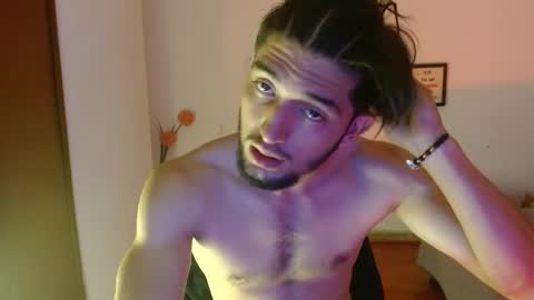 Snapshot of zyon_benet1 chatting on October 7, 2025, 1:41 pm Zyon online show from October 7, 2025, 1:41 pm