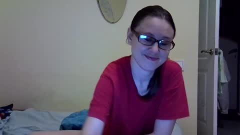 Snapshot of zyuhre chatting on October 22, 2025, 12:00 am Zyuhre online show from October 22, 2025, 12:00 am