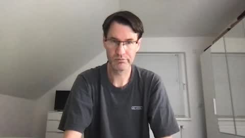 Snapshot of zzz123_cam chatting on October 26, 2025, 3:40 pm zzz123_cam online show from October 26, 2025, 3:40 pm