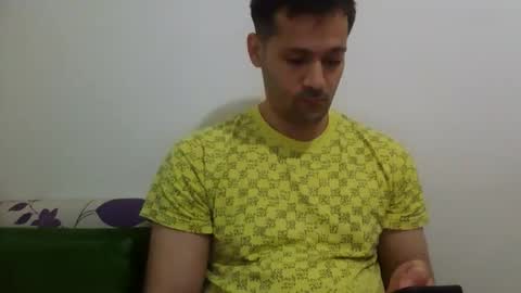 zzzzzzz41 online show from April 7, 2026, 11:54 am