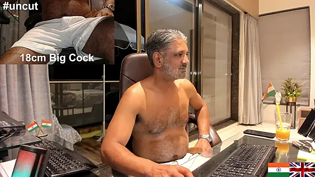 OnlineBossUK online show from February 26, 2025, 1:32 am