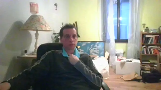 cloupefun online show from November 30, 2025, 4:33 pm