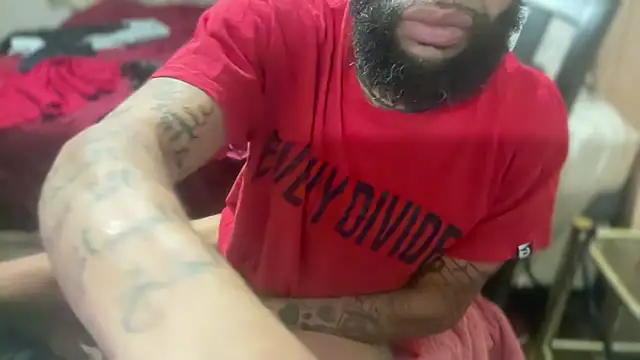 Snapshot of ANAKONDA_KIING chatting on October 8, 2025, 7:17 am ANAKONDA KIING online show from October 8, 2025, 7:17 am