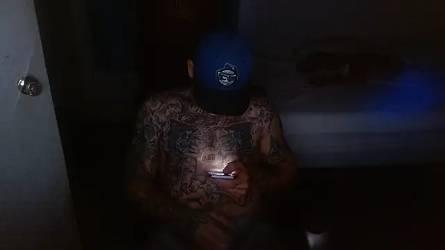 DADDY KANE8--- online show from November 21, 2025, 11:20 am