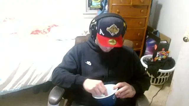 DADDY KANE8--- online show from April 23, 2026, 12:01 am