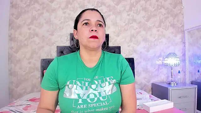 elizabeth coleman online show from October 23, 2025, 9:35 pm