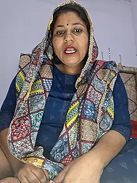 Snapshot of MOM-SUN-COUPLE chatting on February 27, 2025, 7:58 pm MOM-SUN-COUPLE online show from February 27, 2025, 7:58 pm