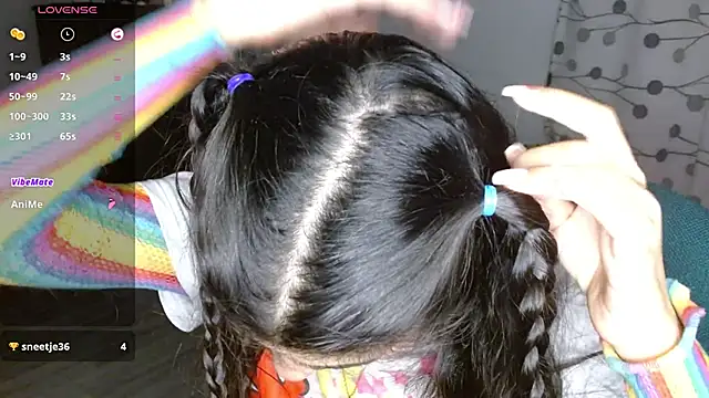 mia  lopez  online show from December 3, 2024, 4:25 am