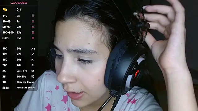 mia  lopez  online show from December 14, 2024, 6:13 am