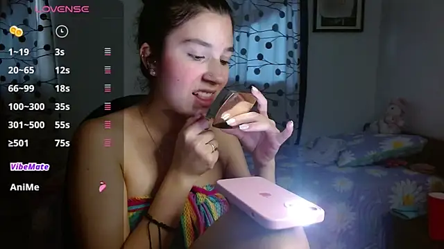 mia  lopez  online show from January 31, 2025, 10:42 pm