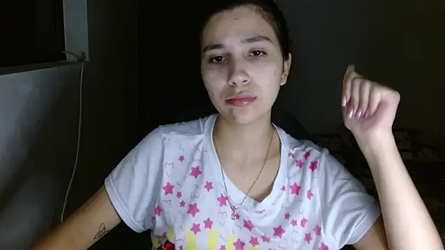 mia  lopez  online show from June 5, 2026, 3:57 am