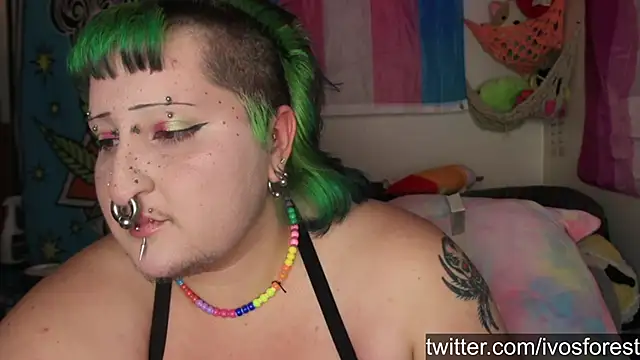 ivolustful online show from September 15, 2025, 8:20 pm