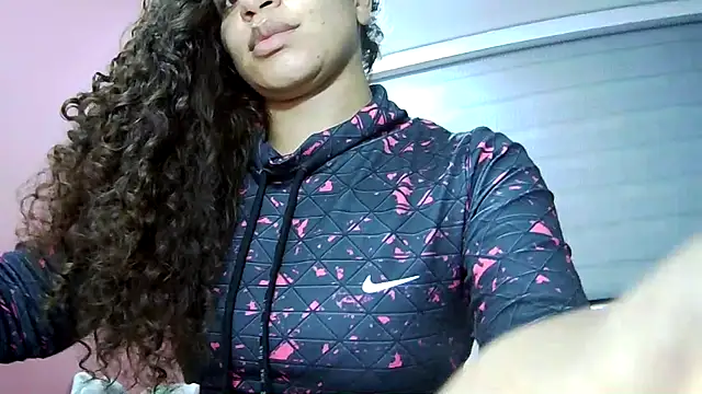 gatubelahot online show from October 30, 2025, 1:51 am