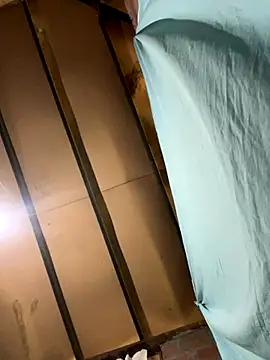 Snapshot of Diego23es chatting on October 5, 2025, 6:17 pm Diego23es online show from October 5, 2025, 6:17 pm