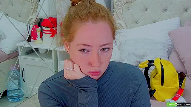 TinaBrook online show from September 12, 2025, 3:50 am