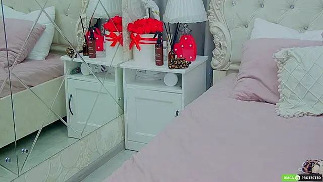 TinaBrook online show from October 13, 2025, 3:17 am