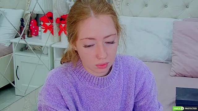 TinaBrook online show from November 13, 2025, 3:27 am