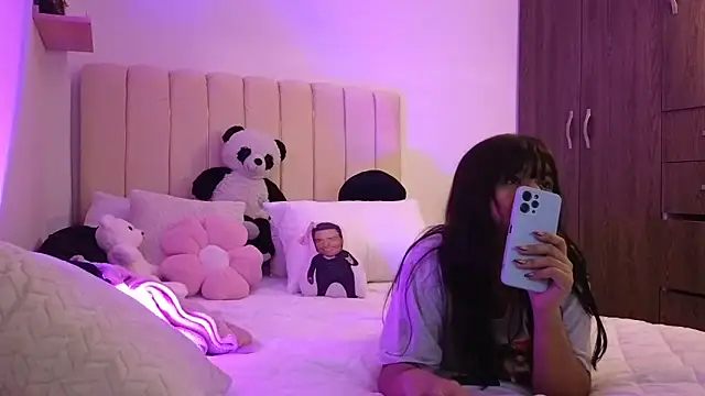 Petit-Rosse online show from September 21, 2025, 4:36 am