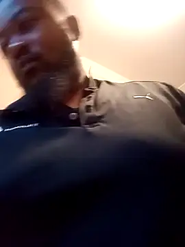 Snapshot of douksm chatting on January 8, 2025, 3:40 am douksm online show from January 8, 2025, 3:40 am