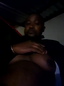 Snapshot of douksm chatting on February 17, 2025, 5:43 pm douksm online show from February 17, 2025, 5:43 pm