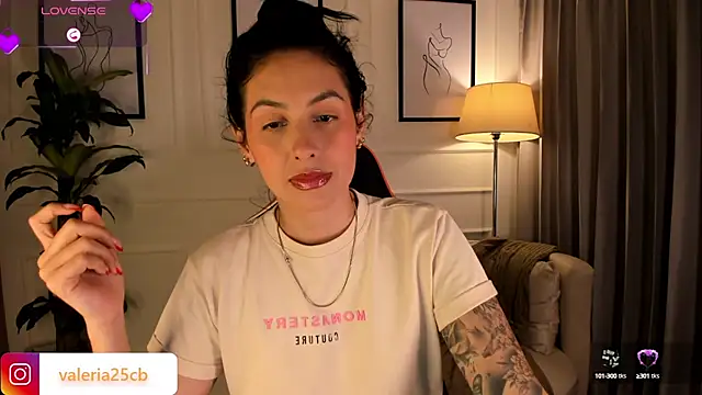 valeriia25  online show from February 21, 2025, 2:39 am