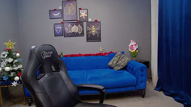 Katewalker  online show from December 16, 2024, 6:05 pm