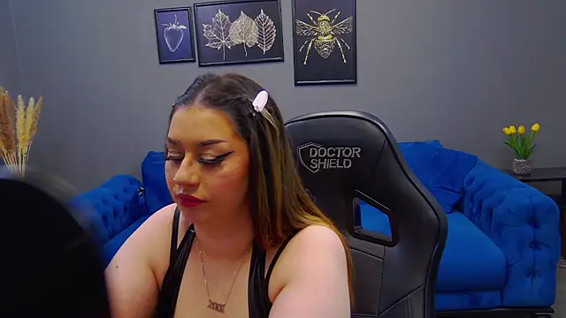 Katewalker  online show from January 18, 2025, 12:13 am