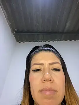 martina contreras online show from January 2, 2025, 6:29 am