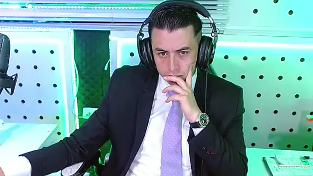 Darko0717 online show from December 21, 2025, 3:52 pm