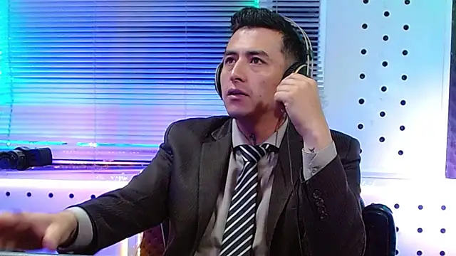 Darko0717 online show from March 22, 2026, 2:53 pm