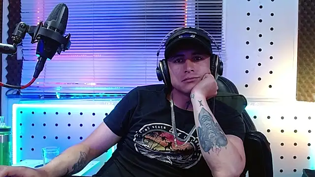 Darko0717 online show from March 29, 2026, 2:44 am