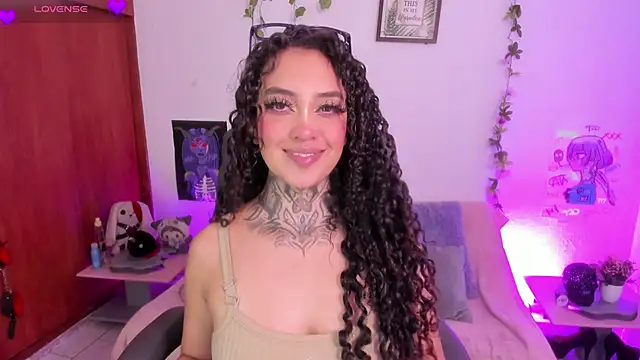 Snapshot of Cata_green chatting on January 14, 2026, 7:41 pm Cata green online show from January 14, 2026, 7:41 pm